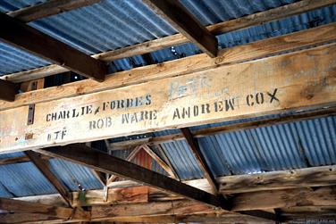 Abandoned shearing shed, Eyre Hwy, Colona Waterhole, South Australia